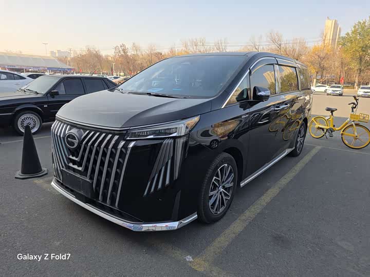 Фото 1 - GAC Trumpchi M8