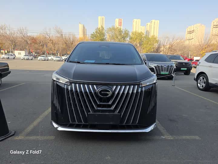 Фото 2 - GAC Trumpchi M8