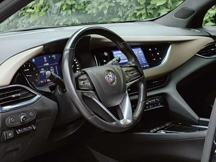 Фото 20 - Buick Enclave