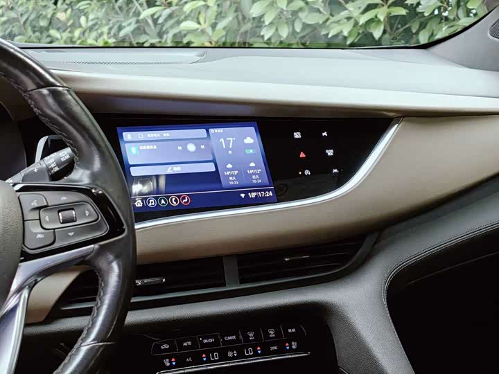 Фото 7 - Buick Enclave