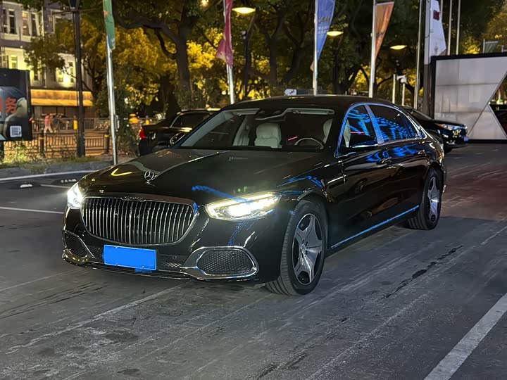 Фото 1 - Mercedes-Benz Maybach S-Class