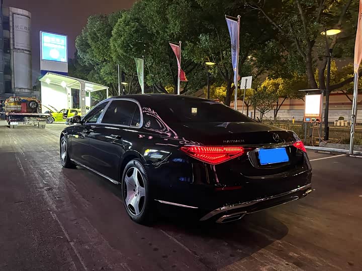 Фото 7 - Mercedes-Benz Maybach S-Class