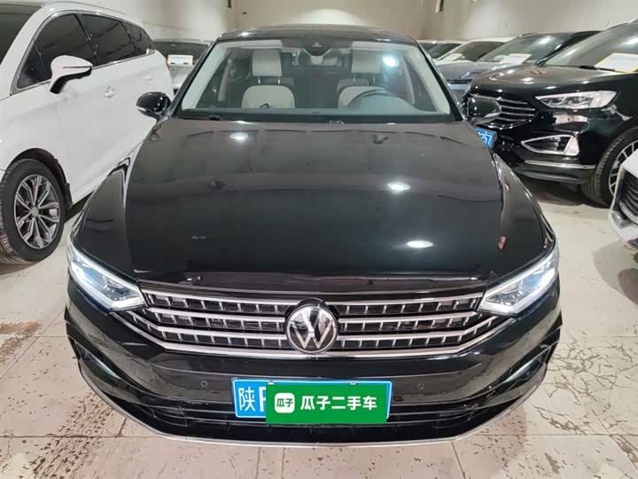 Фото 3 - Volkswagen Magotan