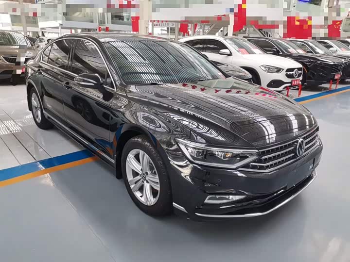 Фото 4 - Volkswagen Magotan