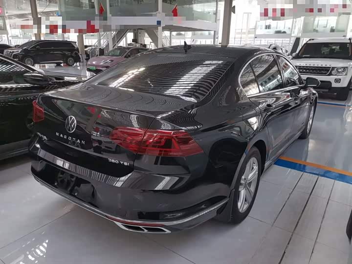 Фото 7 - Volkswagen Magotan