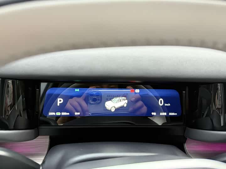 Фото 10 - Chery iCar 03