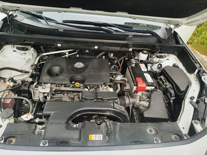 Фото 11 - Toyota Wildlander