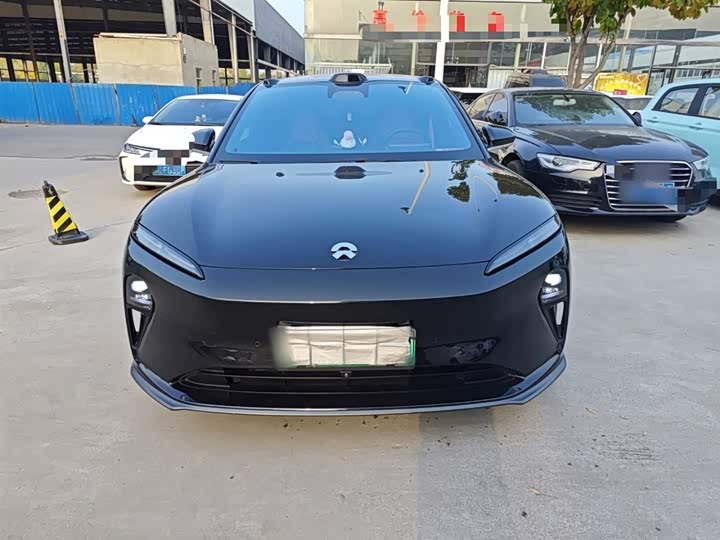 Фото 3 - Nio ET5T