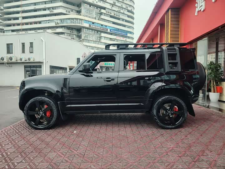 Фото 18 - Land Rover Defender