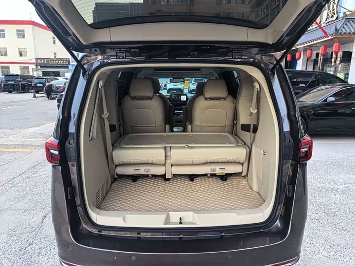 Фото 23 - Buick GL8 ES