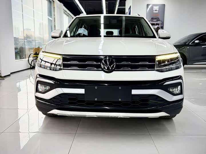 Фото 2 - Volkswagen T-Cross