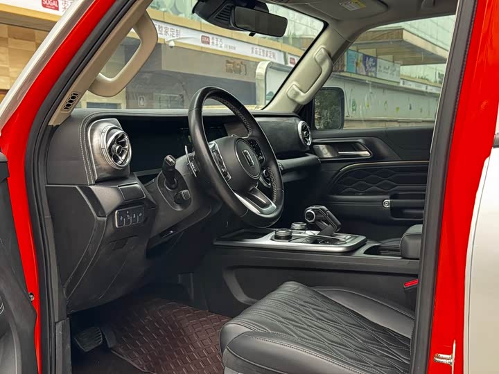 Фото 15 - Tank 300