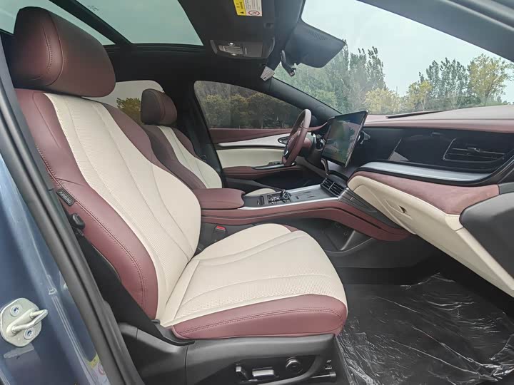 Фото 10 - BYD Seal 07 DM-i Hybrid