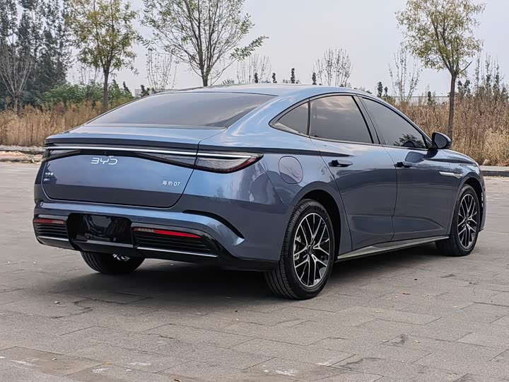 Фото 4 - BYD Seal 07 DM-i Hybrid