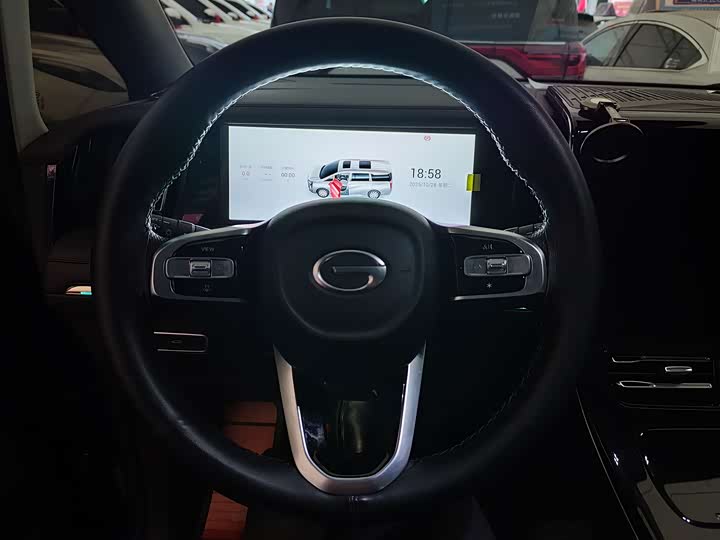 Фото 10 - GAC Trumpchi M8