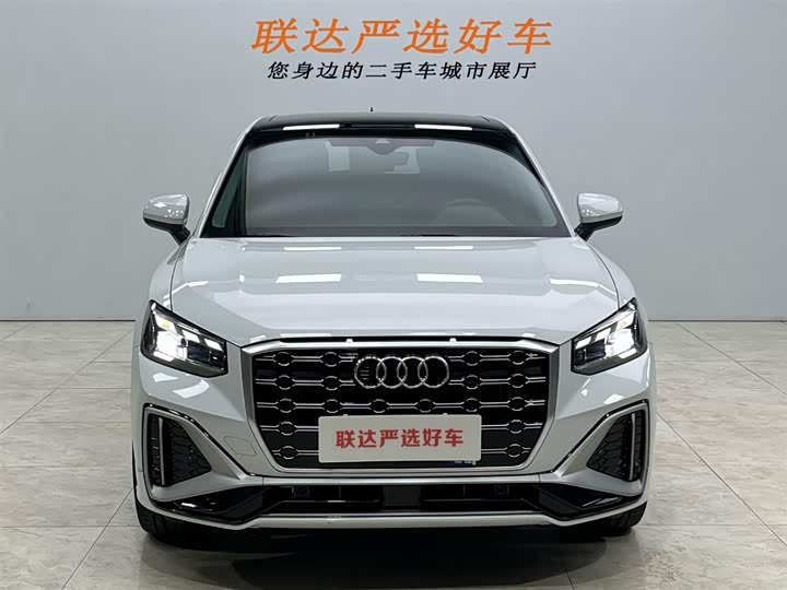 Фото 19 - Audi Q2L