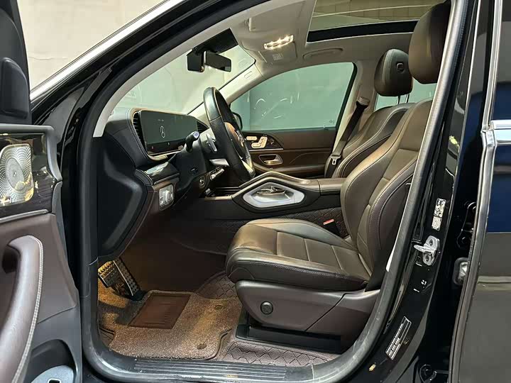 Фото 6 - Mercedes-Benz GLS-Class