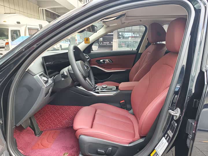 Фото 10 - BMW i3