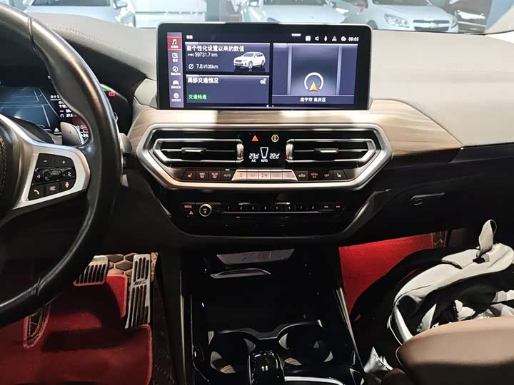 Фото 13 - BMW X3