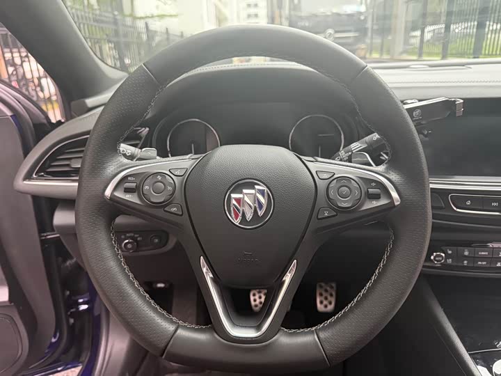 Фото 9 - Buick Regal