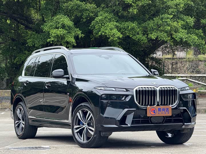 Фото 3 - BMW X7