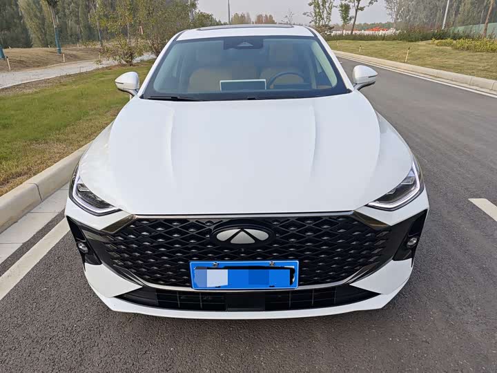 Photo 2 - Chery Arrizo 8