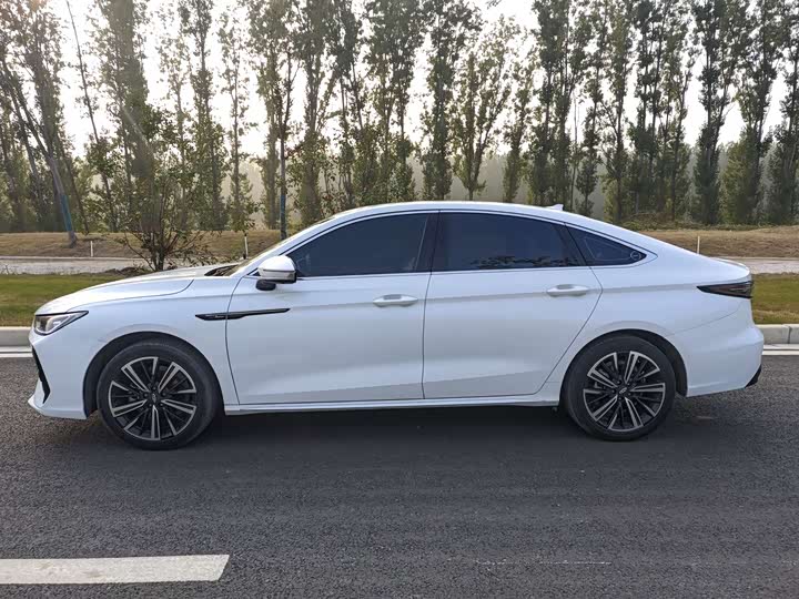 Photo 3 - Chery Arrizo 8