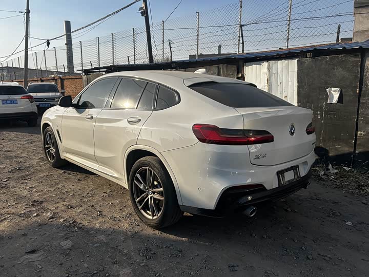 Фото 4 - BMW X4