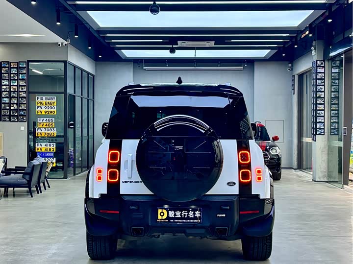 Фото 5 - Land Rover Defender