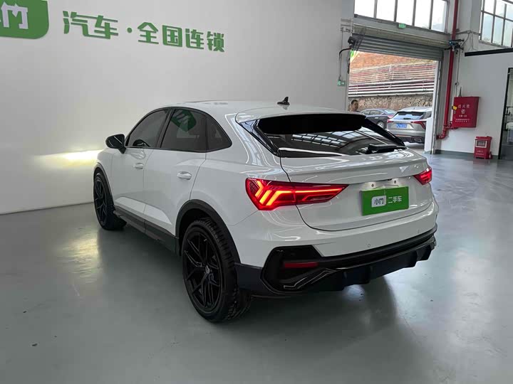 Фото 6 - Audi Q3 Sportback