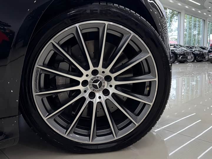 Фото 7 - Mercedes-Benz S-Class