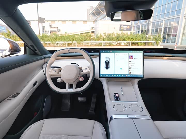 Фото 11 - Xiaomi YU7