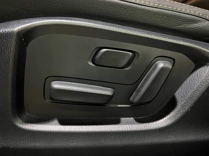 Фото 10 - Mazda CX-5