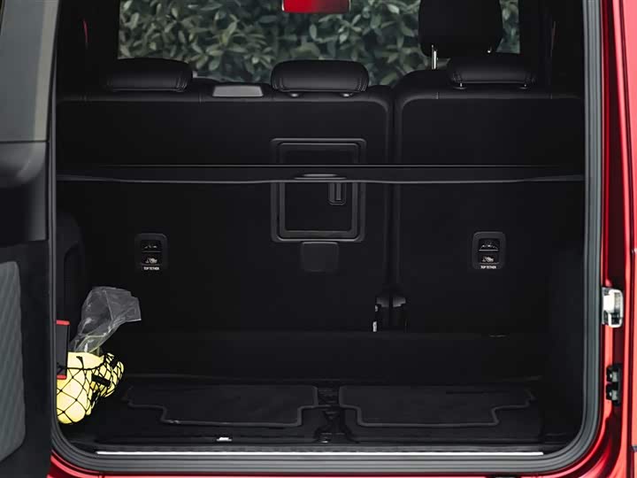 Фото 18 - Mercedes-Benz G-Class