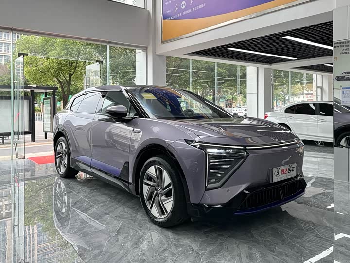 Фото 3 - HiPhi Y