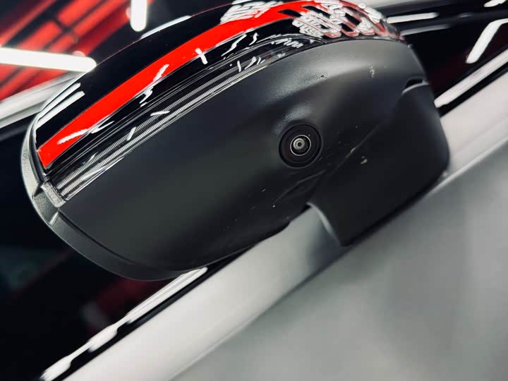 Фото 37 - Mercedes-Benz A-Class AMG