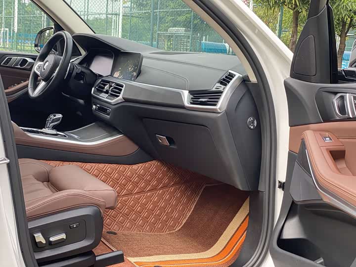 Фото 11 - BMW X5