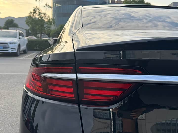 Фото 8 - Geely Preface