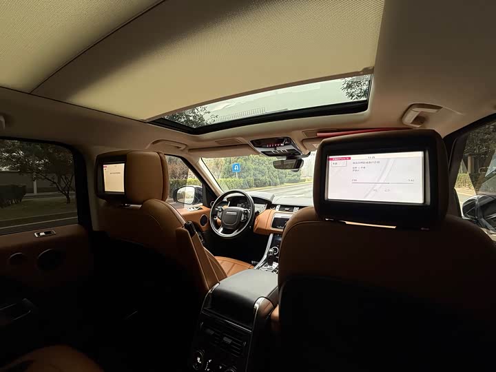 Фото 13 - Land Rover Range Rover Sport