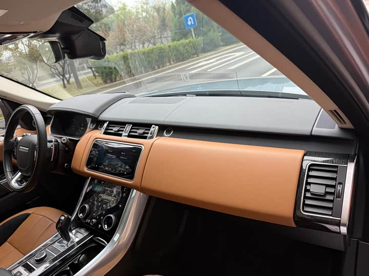 Фото 17 - Land Rover Range Rover Sport