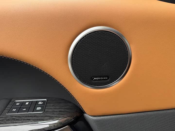 Фото 7 - Land Rover Range Rover Sport