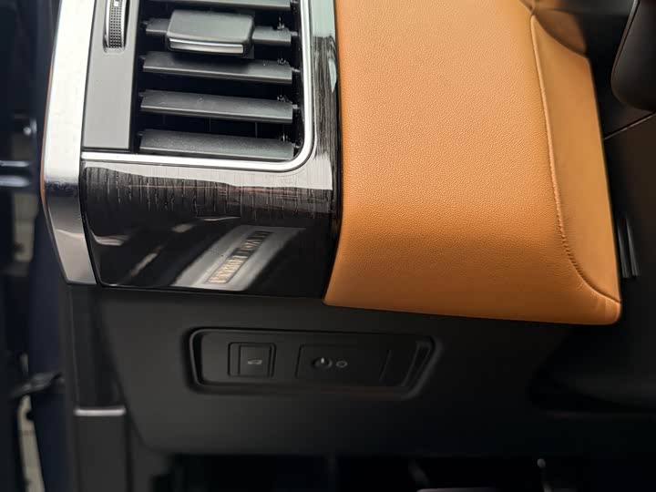 Фото 8 - Land Rover Range Rover Sport