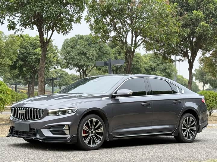 Фото 1 - Geely Preface