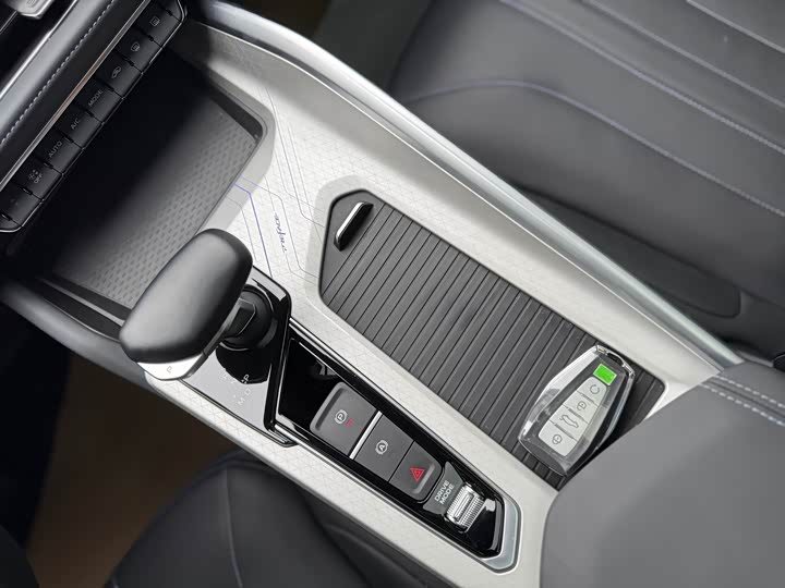 Фото 19 - Geely Preface