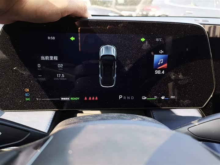 Фото 12 - Chevrolet Equinox Plus