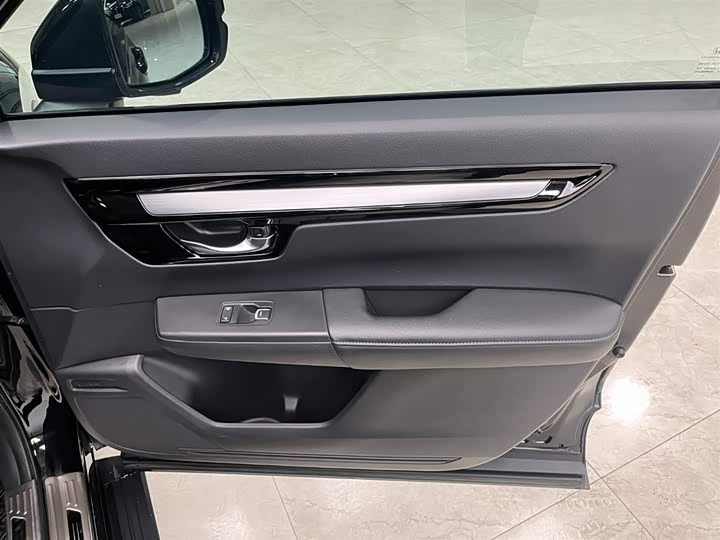 Фото 12 - Honda CR-V