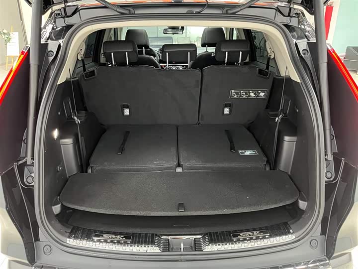 Фото 17 - Honda CR-V