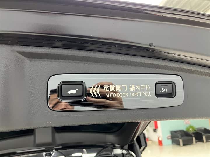 Фото 18 - Honda CR-V