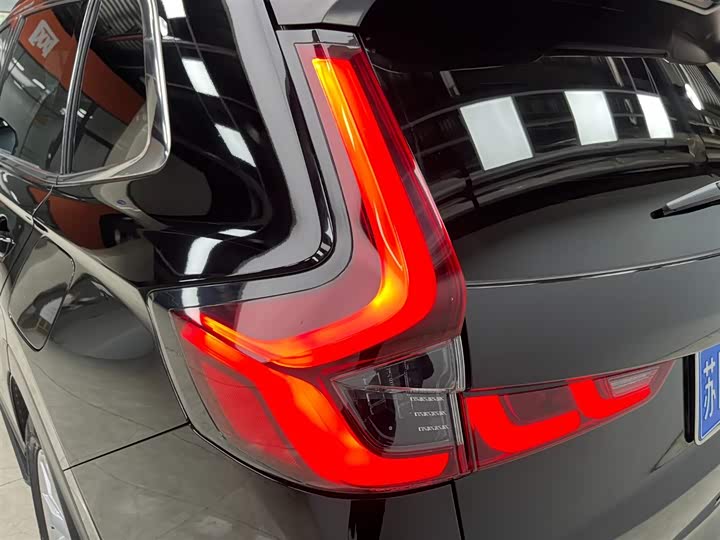 Фото 20 - Honda CR-V