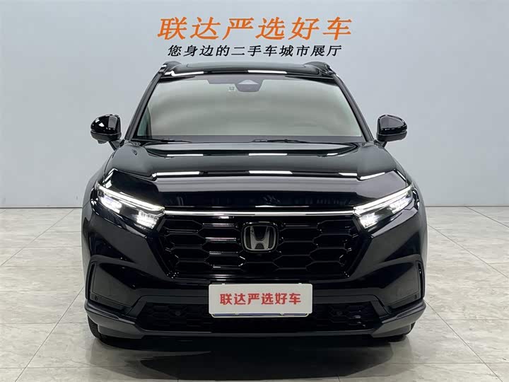 Фото 23 - Honda CR-V